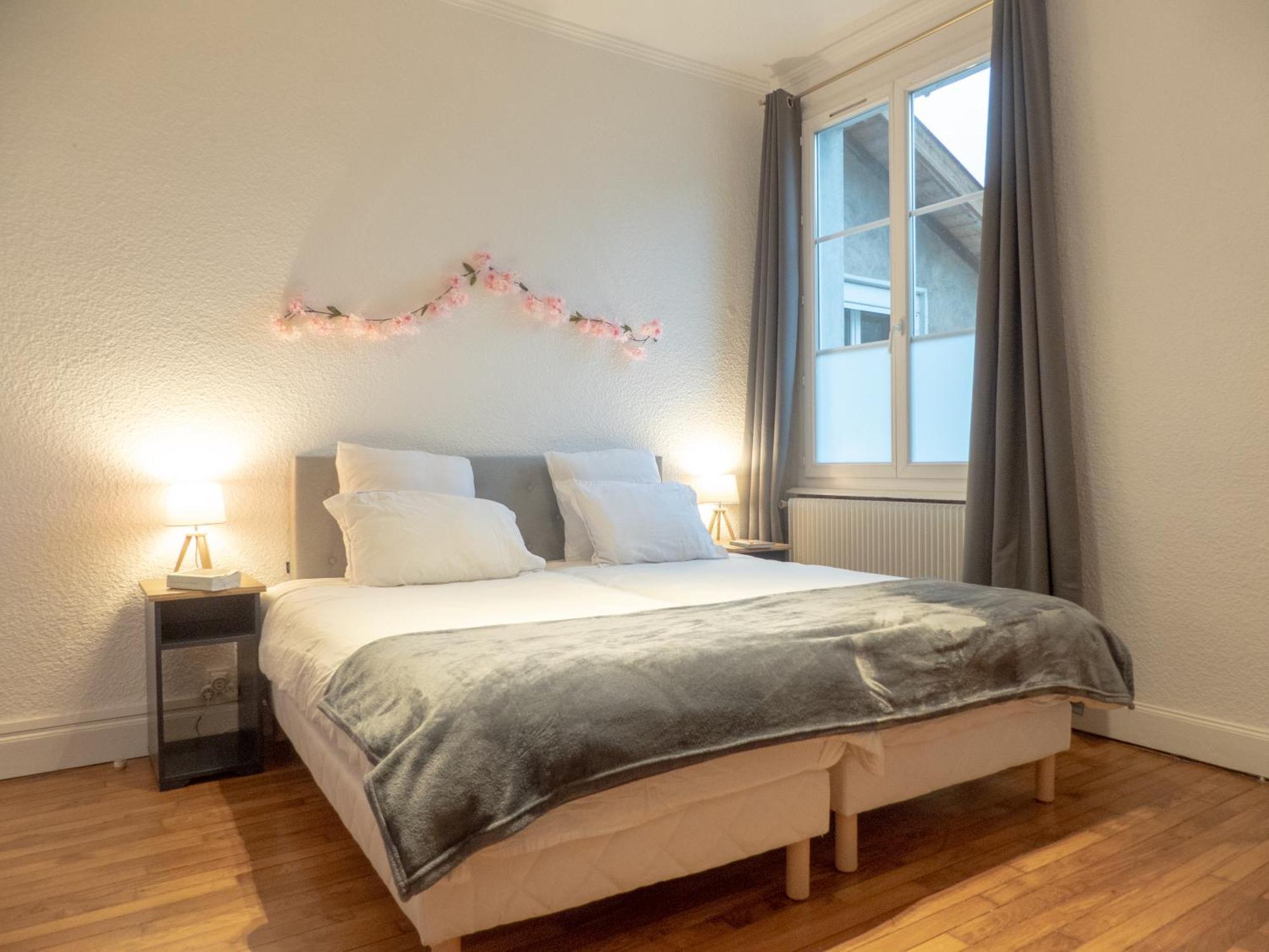 L'Amour De La Paix - Centre-Ville - Jardin - Proche Gare - Tv65"Primevideo - Ambiance Tres Chaleureuse - Parking Gratuit Sous-Video Surveillance Proche - Gere Par Presta-Zen'Services Verdun Extérieur photo